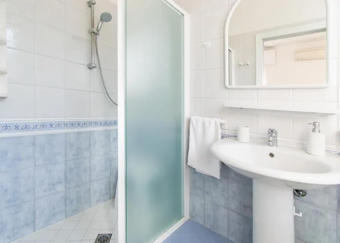 فندق Lucciola 2*