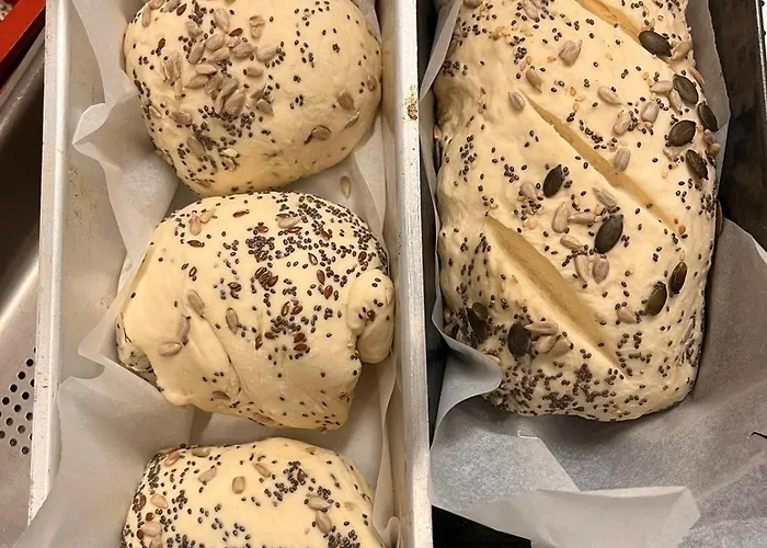 Lucciola 2* 卡托利卡